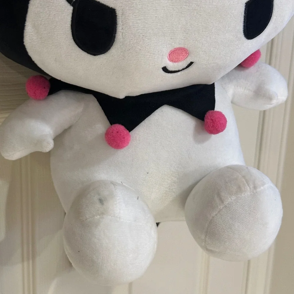 Sanrio Kuromi Plush Backpack Black White Pink Skull Kawaii 19 Inch NWT Smudge